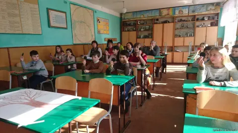 Фото 1 з 4: Виховна година