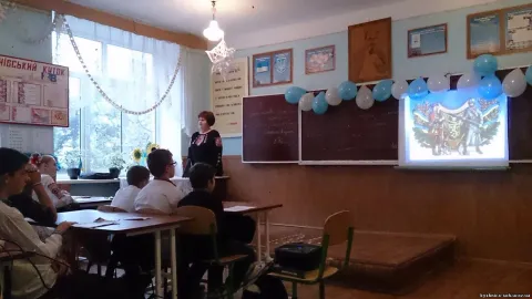 Фото 2 з 8: Патріотизм - історія в обличчях, віршах