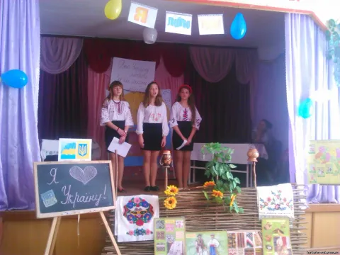 Фото 2 з 7: Гурток "Кушничанка"
