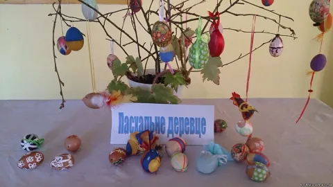 Фото 2 з 6: Пасхальне деревце
