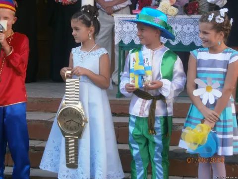 Фото 15 з 31: Фотографії з життя школи, вересень 2014