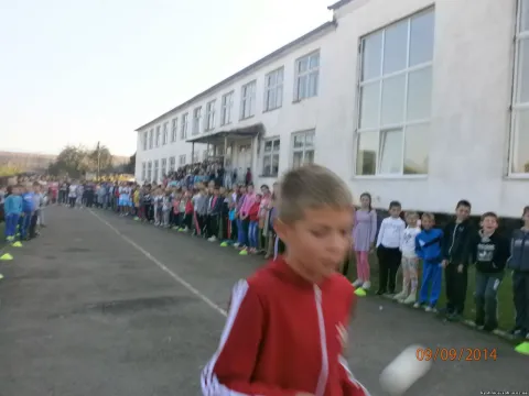 Фото 27 з 31: Фотографії з життя школи, вересень 2014